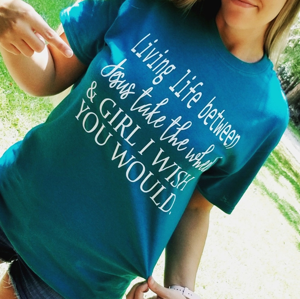 Graphic tee